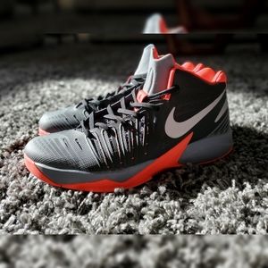 Men's Nike Zoom I Get Buckets Sneakers Size 13